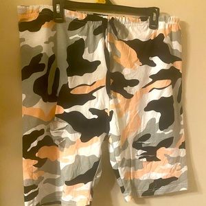 Love love love women short set